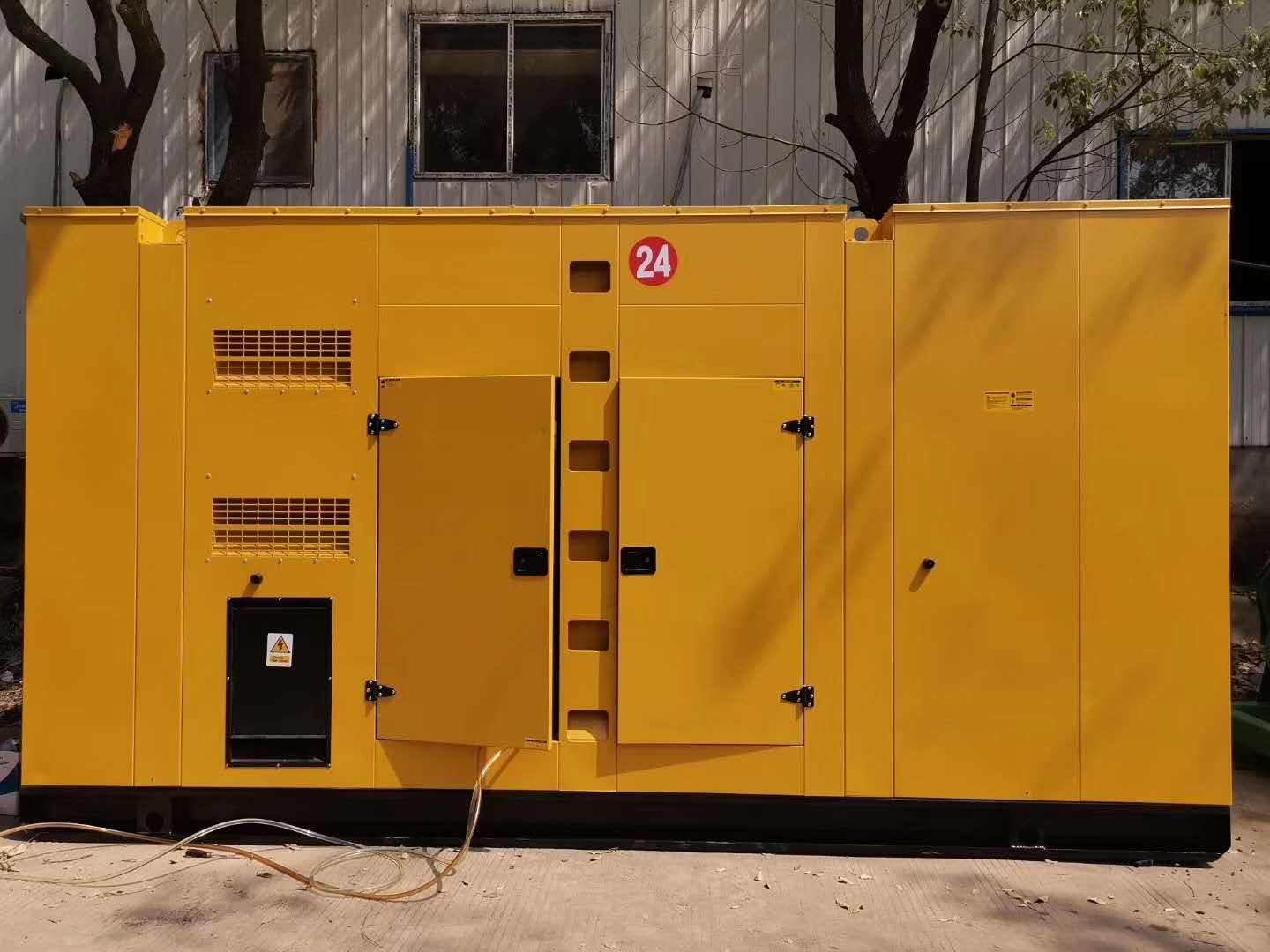 莎车租赁发电机-国产柴油发电机油耗的奥秘